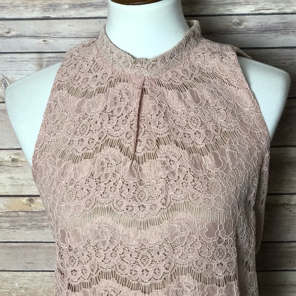 love fire Tops - NWT Love Fire peach laced high collar lined top L